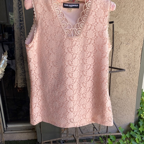 Mauve lace sleeveless top - Picture 2 of 6